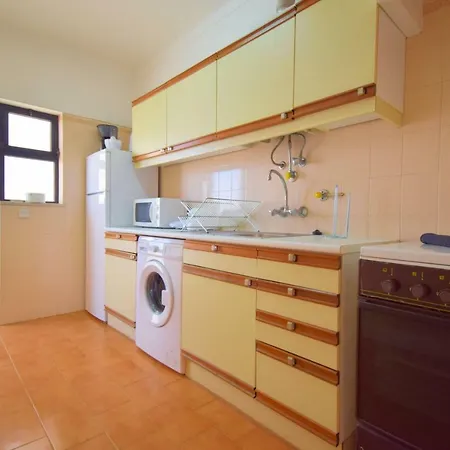 아파트 Very Central, Only 5 Min. From The Beach!