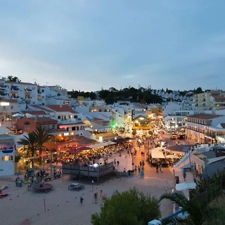 Very Central, Only 5 Min. From The Beach!
